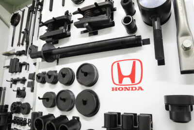 Ferramentas para carro: 12 itens essenciais para emergências